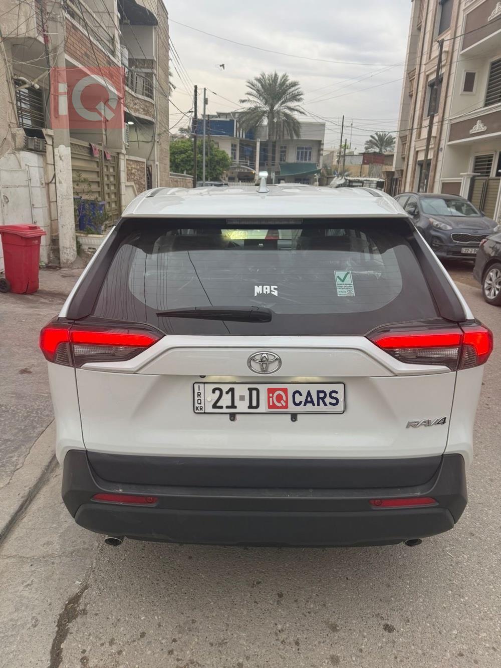 تويوتا راف 4